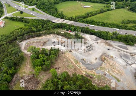 Open-pit mine of gravel materials for construction industry in Appalachian mountains in North Carolina, USA Stock Photo
