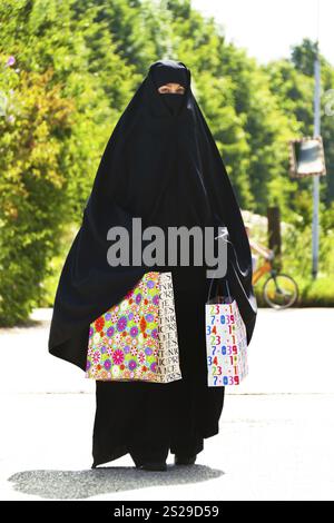 Symbolic photo Islam. Muslim with burqa is veiled., Symbolfoto Islam ...