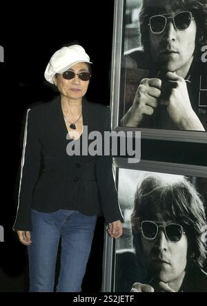 Yoko Ono at the launch of JOHN LENNON'S GREATEST HITS DVD at the Curzon Mayfair cinema, London 14th Oct 2003 Stock Photo