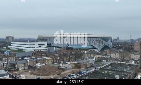 London, UK. 08th Jan, 2025. An aerial view of The Tottenham Hotspur Stadium during the Carabao Cup Semi-Finals First Leg Tottenham Hotspur vs Liverpool at Tottenham Hotspur Stadium, London, United Kingdom, 8th January 2025 (Photo by Mark Cosgrove/News Images) in London, United Kingdom on 1/8/2025. (Photo by Mark Cosgrove/News Images/Sipa USA) Credit: Sipa USA/Alamy Live News Stock Photo