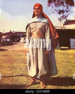 ALI BABA AND THE FORTY THIEVES DIRECTED BY ARTHUR LUBIN IN TECHNICOLOR JON HALL between scenes PICTURE FROM THE RONALD GRANT ARCHIVE THE ADVENTURES OF CASANOVA      Date: 1948 Stock Photo