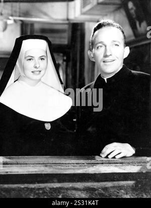 THE BELLS OF ST MARY'S [US 1945]   INGRID BERGMAN, BING CROSBY      Date: 1945 Stock Photo