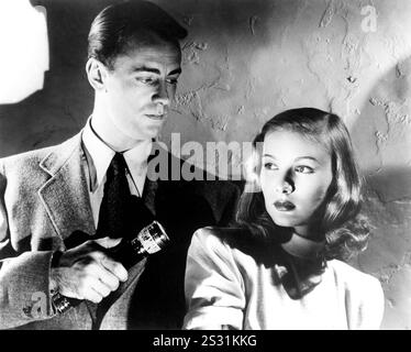 THE BLUE DAHLIA VERONICA LAKE, ALAN LADD     Date: 1946 Stock Photo