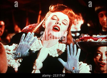 MEET ME IN ST LOUIS MGM JUDY GARLAND     Date: 1944 Stock Photo