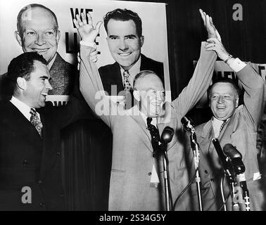 Richard Nixon, Dwight D. Eisenhower and Arthur Summerfield at  Republican National Convention, Chicago, Illinois, USA, Republican National Committee Photo, July 1952 July 1952' Stock Photo