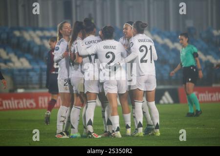 Hortaleza, Spain, 08th January, 2025: Real Madrid CF players celebrate the fourth goal during the 8th Round of the 2024-25 Liga F between Real Madrid CF and Levante UD on 08 January 2025 at Estadio Alfredo Di Stéfano in Hortaleza, Spain. Credit: Alberto Brevers / Alamy Live News. Stock Photo