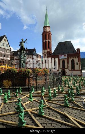 Green unity men at the Roemer in Frankfurt Stock Photo