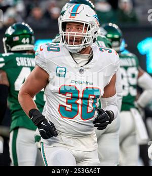 Miami Dolphins fullback Alec Ingold (30) in action against the New York ...