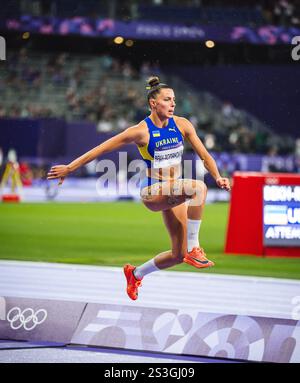 Maryna BEKH-ROMANCHUK participating in the Triple Jump at the Paris 2024 Olympic Games. Stock Photo