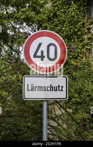 Traffic sign 274-40, speed limit 40 km/h, round traffic sign, noise ...