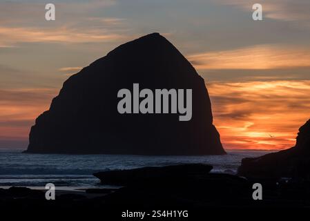 Kiwanda Beach and Haystack Rock at sunset, Oregon. Stock Photo