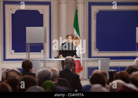 Auvers Sur Oise, France. 11th Jan, 2025. Yulia Tymoshenko, former Prime Minister of Ukraine speaks at the conference and says the fall of the Iranian regime is inevitable, and it will mark a turning point for global peace and stability. In a gathering at the Trans-Atlantic conference held in Auvers-sur-Oise (north of Paris) titled New Policy toward the Iranian Regime. Standing with the Organized Resistance, former world leaders and military officials from Europe and the U.S. convened to discuss and propose a new strategic approach towards Iran. Credit: SOPA Images Limited/Alamy Live News Stock Photo