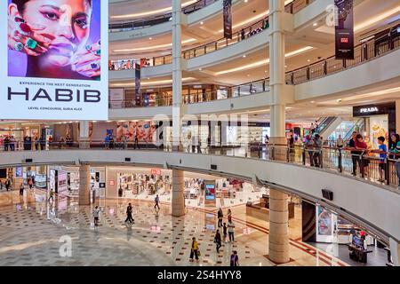 Interior view of the Suria KLCC, a luxury shopping mall in Kuala Lumpur, Malaysia. Stock Photo