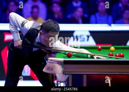 London, UK. 13th Jan, 2025. Ding Junhui during the The Johnstone's Paint Masters Snooker 2025 match between Mark Williams and Ding Junhui at Alexandra Palace, London, England, United Kingdom on 13 January 2025 Credit: Dylan Hepworth/Every Second Media Credit: Every Second Media/Alamy Live News Stock Photo