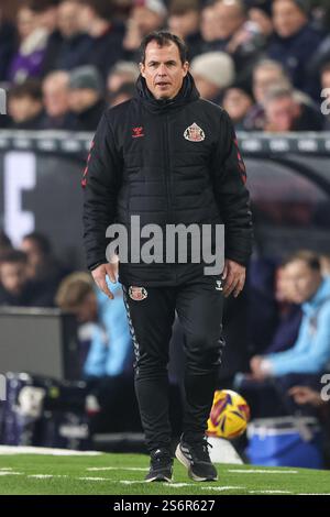 Sunderland manager Regis Le Bris before the Sky Bet Championship match