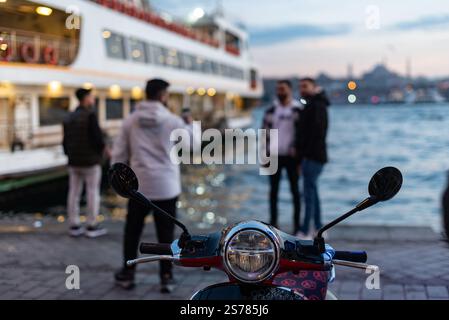 Istanbul, Turkey. 08th Jan, 2025. Evening time beside the Bosporus Straight at the Karakoy Ferry port near the Galata Bridge. With an ever expanding population in excess of 15 million people, Istanbul is the largest city in Turkey; spanning the continents of Europe and Asia is a dynamic economic and cultural hub and the former historical capital. Credit: SOPA Images Limited/Alamy Live News Stock Photo