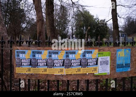 In the gloaming of dawn in Queen’s Park in Glasgow, Scotland, 19 January 2025. Stock Photo