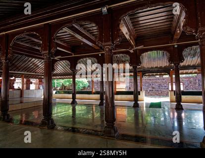 Main hall decorated by wooden pillars of Shri Dev Rameshwar Temple in ...