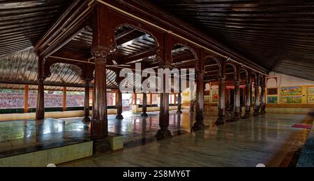 Main hall decorated by wooden pillars of Shri Dev Rameshwar Temple in ...