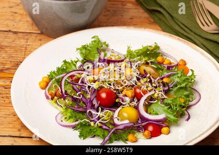 Low-glycemic diabetic health food for weight loss and improved blood sugar control foods,-high in fiber and protein. Vegetables- sweet potato,sprouts, Stock Photo