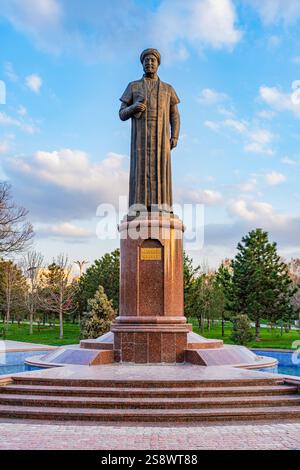 Alisher Navoi Park in Samarkand, Uzbekistan Stock Photo