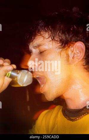 Rick Witte RICK WITTER, EARLY TOUR, 1994: A young Rick Witter of Shed Seven ...