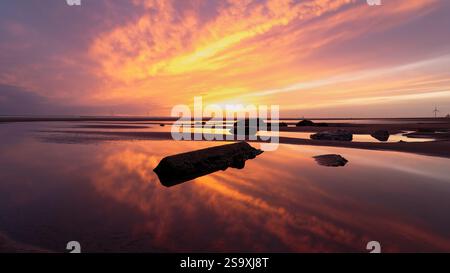 Long exposure photography of rock pools on Cambois Beach, Northumberland. 2025 Stock Photo