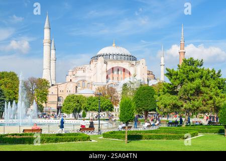 Fountain at the Sultanahmet Square and the Hagia Sophia Stock Photo