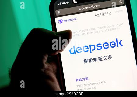 Paris, France - Jan 28, 2025: DeepSeek Chinese webpage showcasing the AI features, including DeepSeek-V3 conversations and app download for multilingu Stock Photo