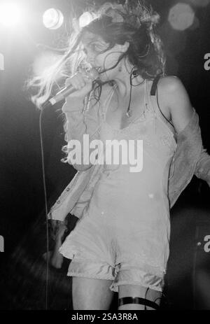 queenadreena-reading-festival-
