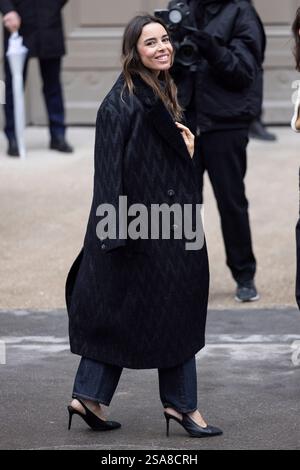 Paris, France. 28th Jan, 2025. Paris, France - January 28: Elodie Bouchez leaves Chanel fashion show during the Haute Couture Fall/Winter 2025 - 2026 Fashion Week on January 28, 2025 in Paris, France. Photo by Marco Piovanotto/ABACAPRESS.COM Credit: Abaca Press/Ģ����ý Live News Stock Photo