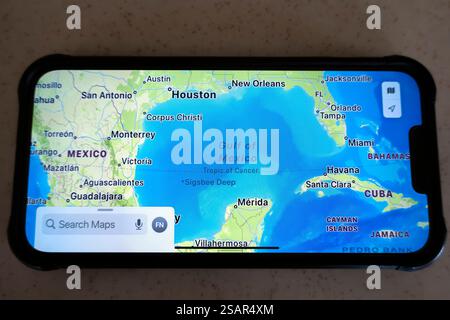 Map on iPhone of Gulf of Mexico, Mexico, the United States and Caribbean islands Stock Photo