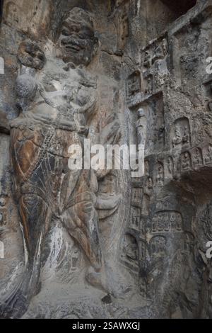 Luoyang Longmen Grottoes, Henan Province Stock Photo - Alamy