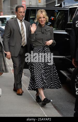 Kaley Cuoco at talk show appearance for The Cast of BIG BANG THEORY at ...