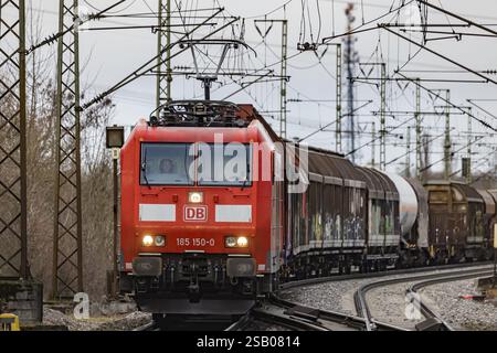 Goods train travelling on the winding Schuster Railway, overhead lines and infrastructure. Stuttgart, Baden-Wuerttemberg, Germany, Europe Stock Photo