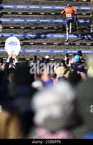 Dutch Mathieu Van Der Poel pictured in action during the elite men competition of the UCI cyclocross World Championship, in Lievin, France, Sunday 02 February 2025. The world championships are taking place from 31 January until 02 February. BELGA PHOTO JASPER JACOBS Stock Photo