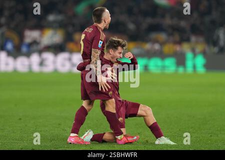 Angelino of AS Roma celebrates with Tommaso Baldanzi after scoring ...