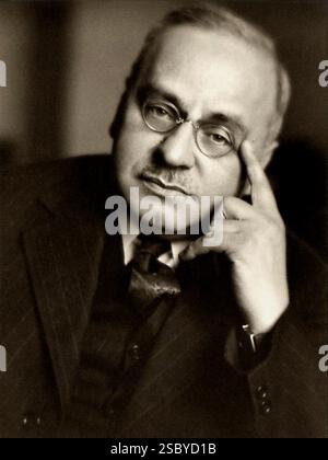 ALFRED ADLER (1870-1937) Austrian psychologist Stock Photo - Alamy