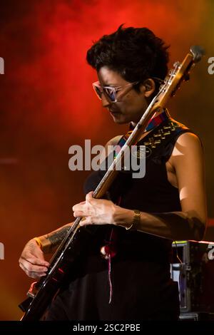The American singer, songwriter and bass player Maddy Myers is better ...