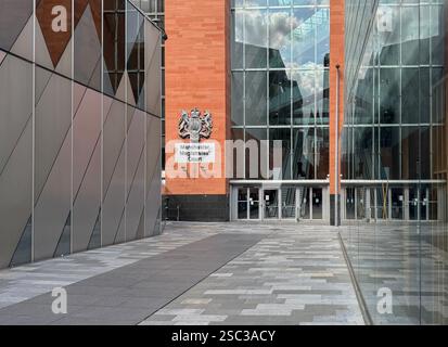 Salford, Manchester, uk ,august 17, 2024 The main entrance to Manchester Magistrates Court at the heart of the justice system in the city. Stock Photo
