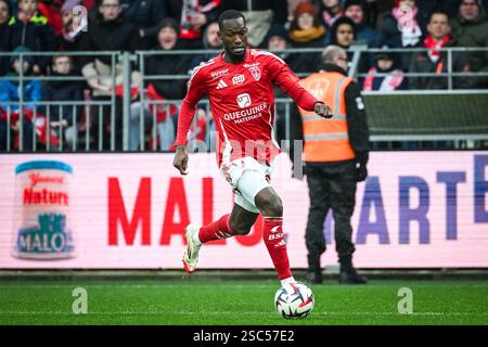 Brest, France. 01st Feb, 2025. Abdallah SIMA of Brest during the French championship Ligue 1 football match between Stade Brestois (Brest) and Paris Saint-Germain on 1 February 2025 at Francis Le Ble stadium in Brest, France - Photo Matthieu Mirville/DPPI Credit: DPPI Media/Alamy Live News Stock Photo