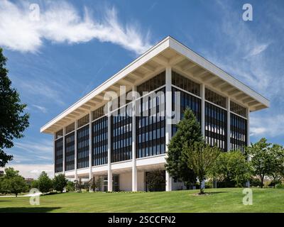 Horace Mann Insurance Company, Location: Springfield IL, Architect ...