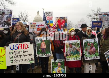 Washington, DC, USA. 05 Feb 2025. U.S. Rep. Madeleine Dean (D-Pa ...