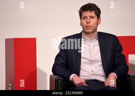 Sam Altman, Co-Founder und CEO von OpenAI, Podiumsdiskussion in der TU Berlin, DEU, Berlin, 07.02.2025 Stock Photo