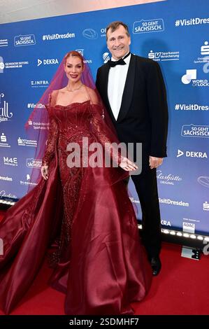 Annika Gassner und Lars Riedel beim 17. SemperOpernball 2025 in der ...