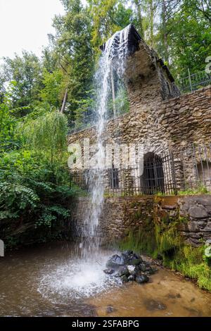 Waterfall in the grounds of Betliar mansion, Slovakia Stock Photo