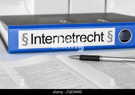 File folder labeled Internet law Stock Photo