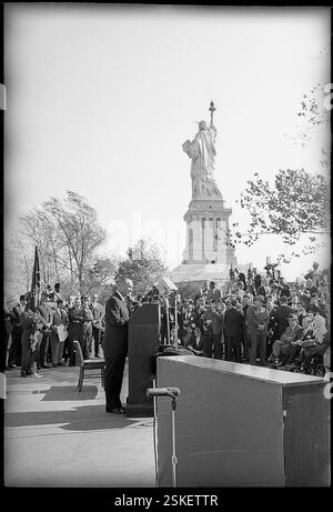 President Lyndon Baines Johnson signs the 1968 Civil Rights Bill. April ...