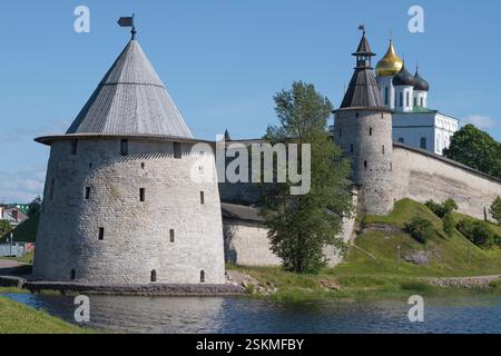 The ancient Flat Tower of the Pskov Kremlin on a sunny June day. Pskov, Russia Stock Photo