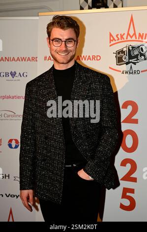 Linus Weber bei der Verleihung des BUNTE New Face Awards im Festsaal ...